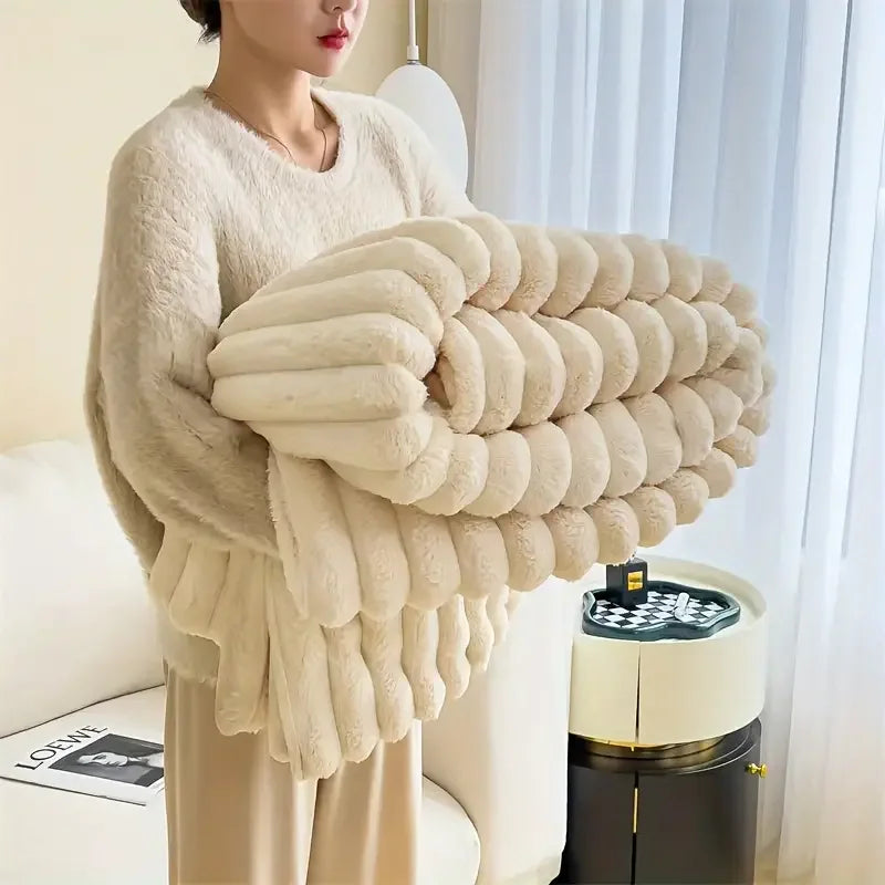 Light luxury thick warm blanket