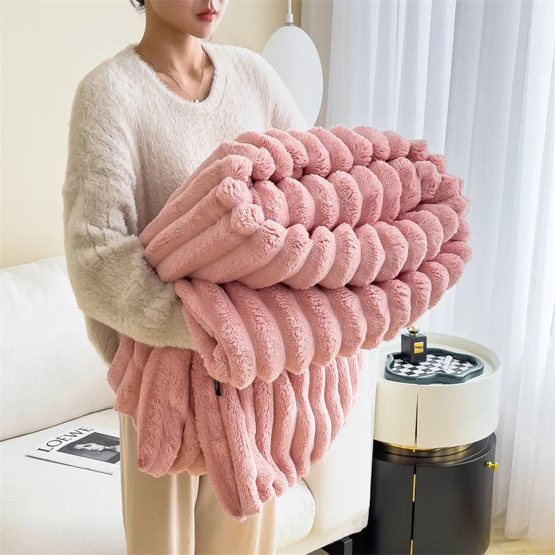 Light luxury thick warm blanket